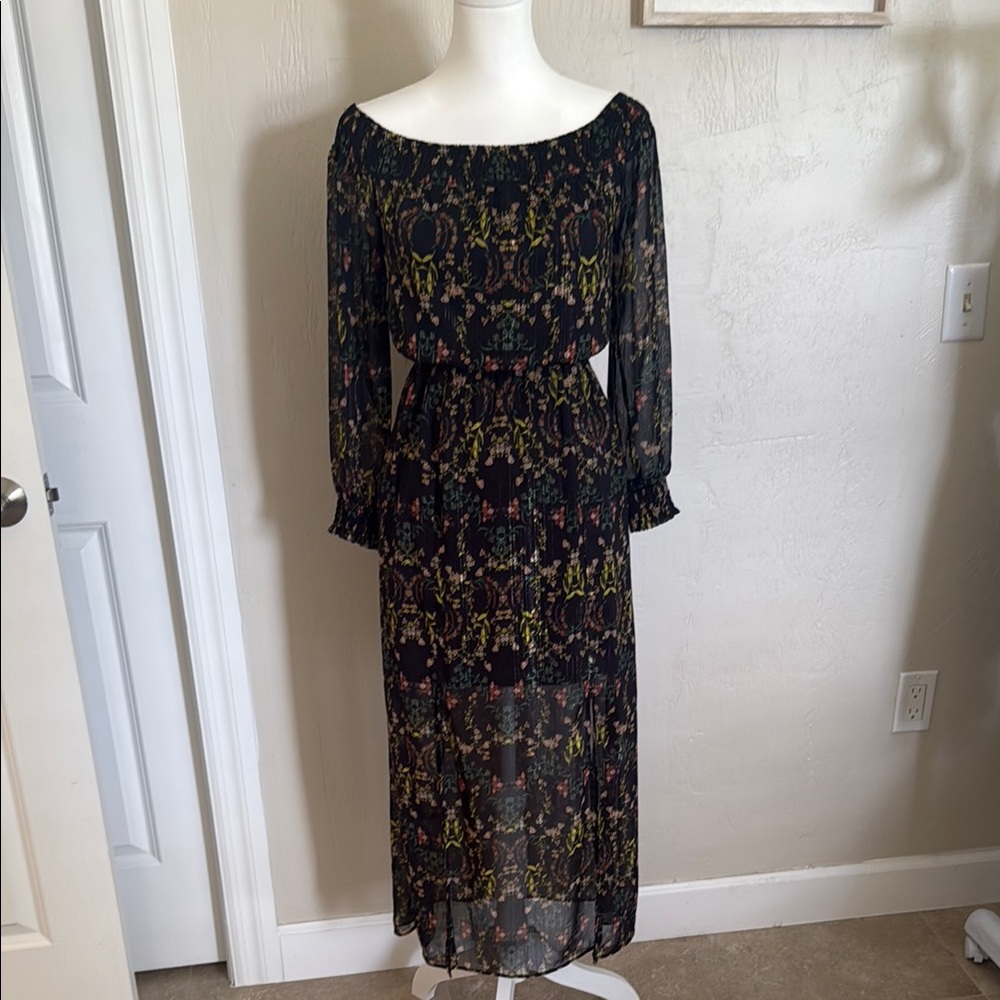 Off-Should Floral Maxi
